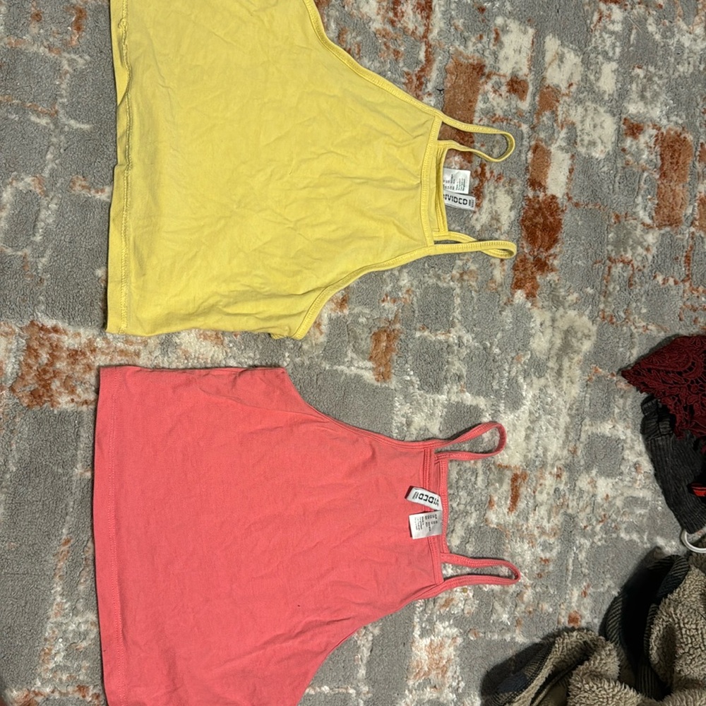 2 tank tops